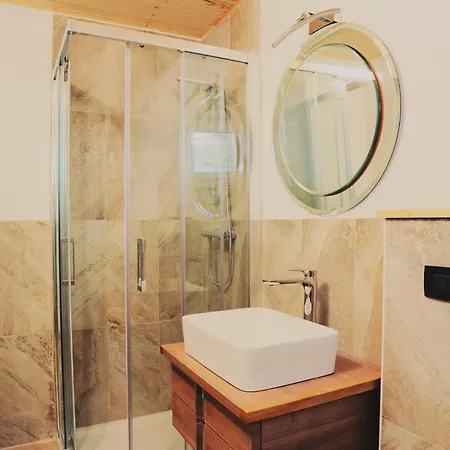 Wild Side بيت ضيافة Mollia